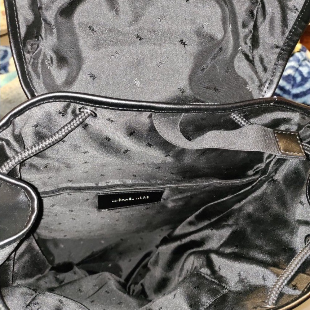 MK backbag - Picture 3 of 3